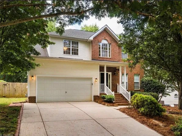 3243 Cheswick Dr, Greensboro, NC 27410
