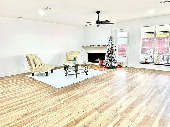 3rd image of 2717 Cibola Dr