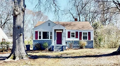 2320 Vanderbilt Rd Photo 1
