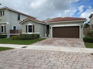 Venetian Parc West, Miami, FL 33187