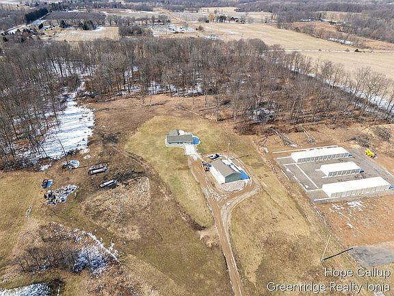 2nd image of 1637 N State Rd