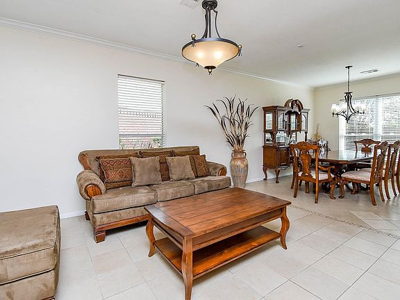 5th image of 15611 Oakworth Ct
