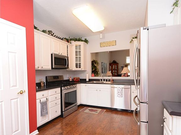 5th image of 6252 Eller Creek Dr