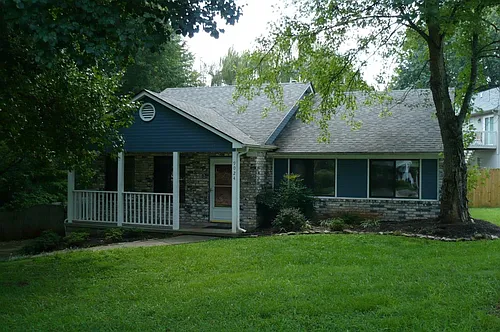 9024 Highbridge Dr Photo 1