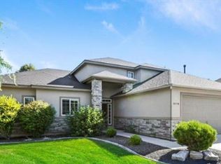 2578 E Granadillo Dr, Meridian, ID 83646