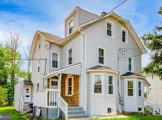 37 Walnut St, Morton, PA 19070