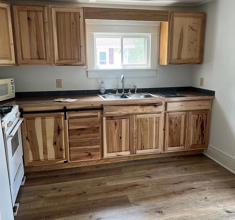 1st image of 36 East Ave #2