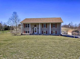 222 Smith Rd, Shippensburg, PA 17257