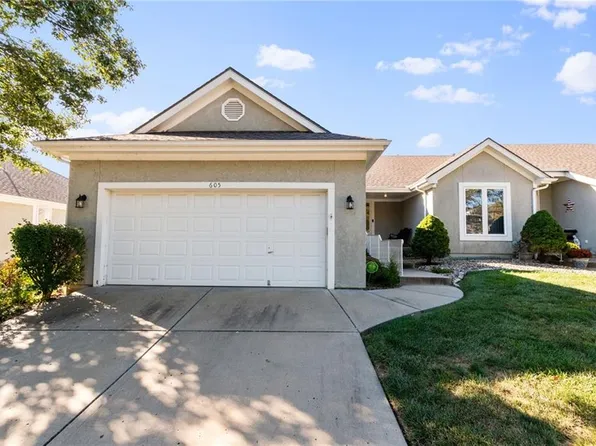 605 NE 96th Ter, Kansas City, MO 64155