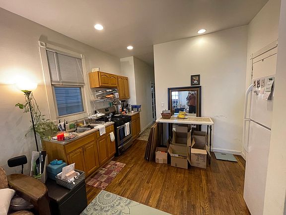 2nd image of 29 Westervelt Pl