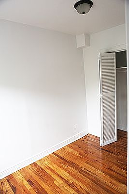 5th image of 221 Cumberland St APT 4