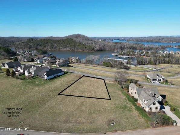 246 Hummingbird Dr, Vonore, TN 37885