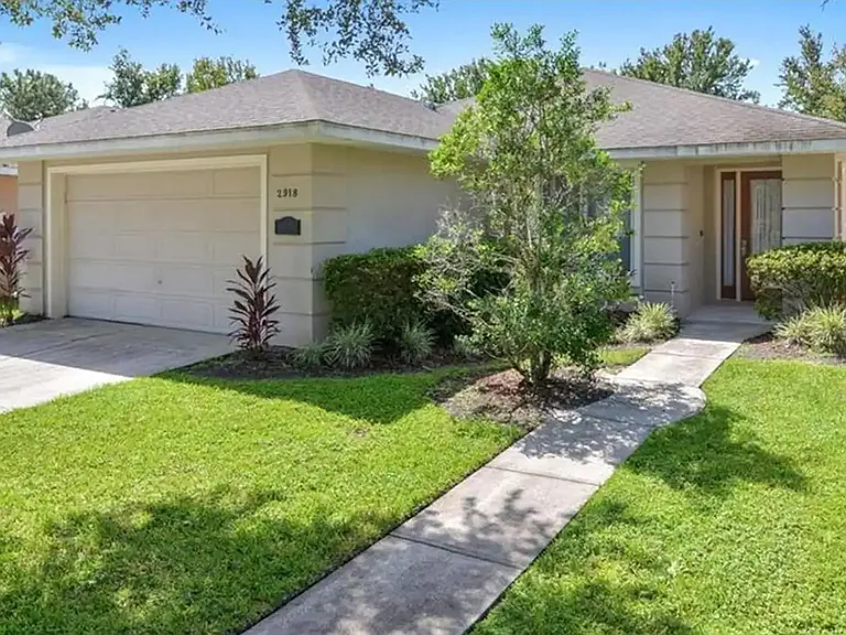 2918 Sunset Vista Blvd — Photo 1