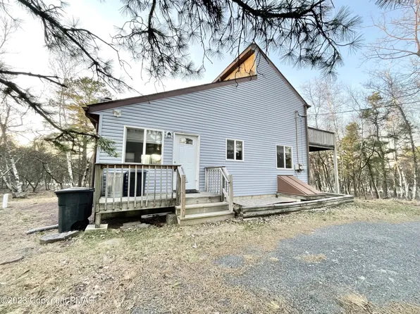 128 Scenic Dr, Albrightsville, PA 18210