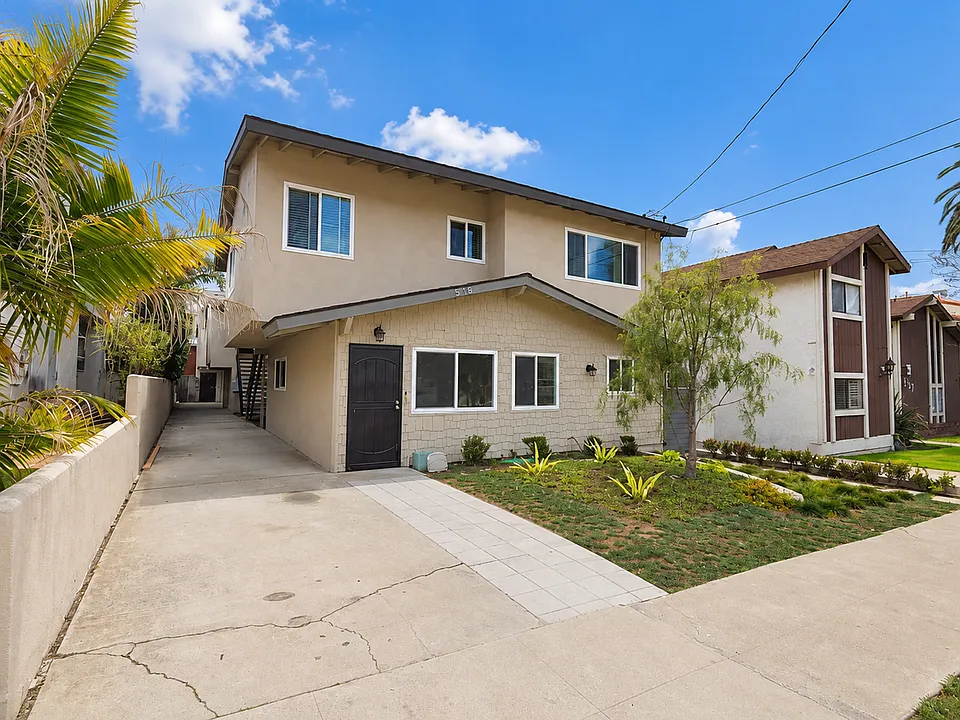 503 N Elena Ave