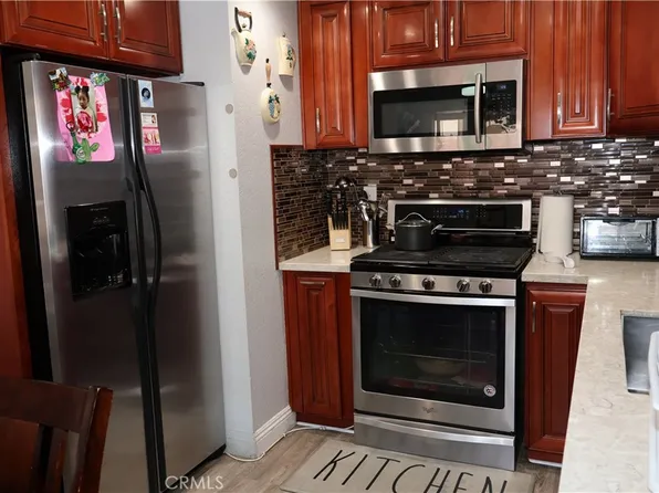 13855 McClure Ave APT 7, Paramount, CA 90723