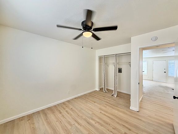 4th image of 422 N Vine St #B