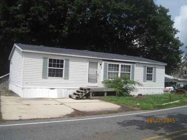 27 Berkley Park Rd, Reading, PA 19605