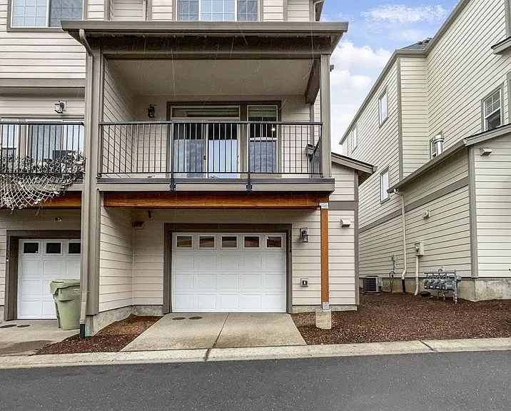Balcony and Garage