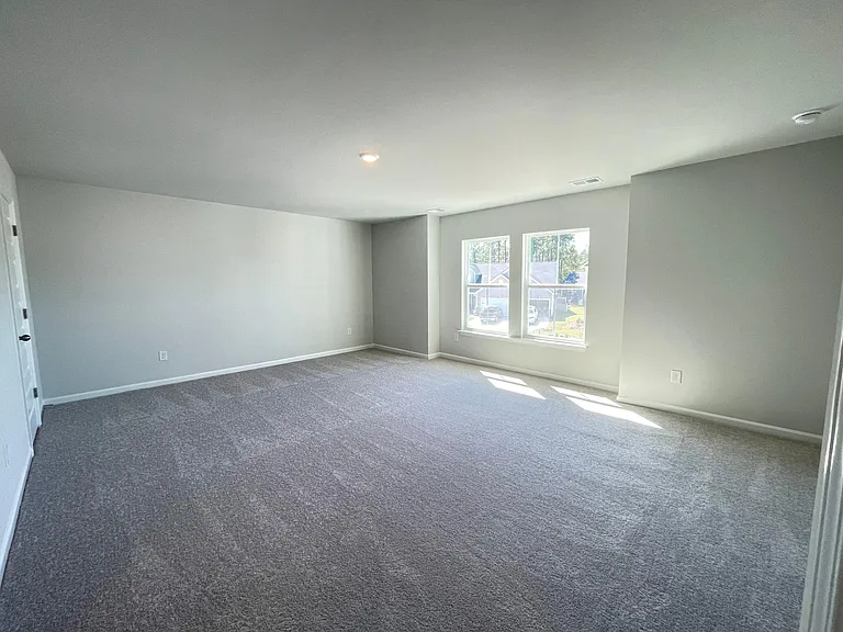 8846 Nashville Dr NW — Photo 17