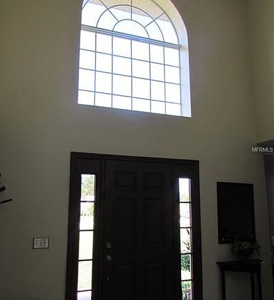 4th image of 606 Swallow Ct