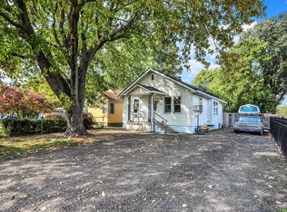 122 W Gimber St, Indianapolis, IN 46225