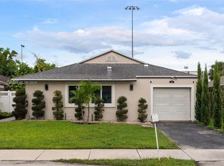 5834 SW 97th Ter, Cooper City, FL 33328