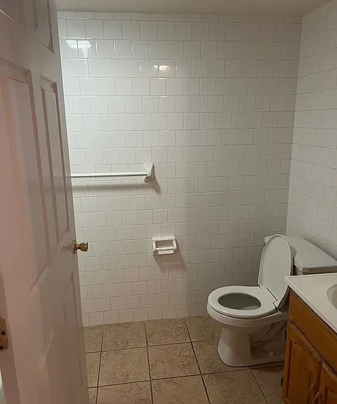 1031 Clinton St #3A — Photo 6