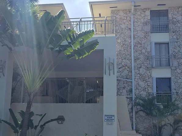 2545 S Bayshore Dr APT 203, Miami, FL 33133