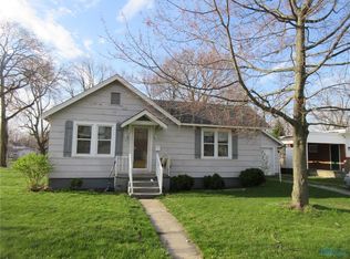 132 Mulberry St, Wauseon, OH 43567