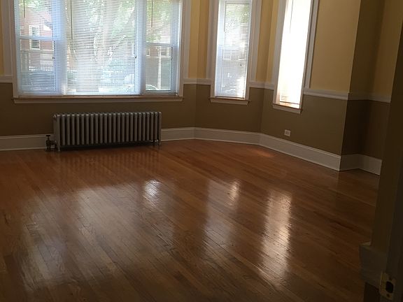 2nd image of 7942 S Essex Ave APT 1
