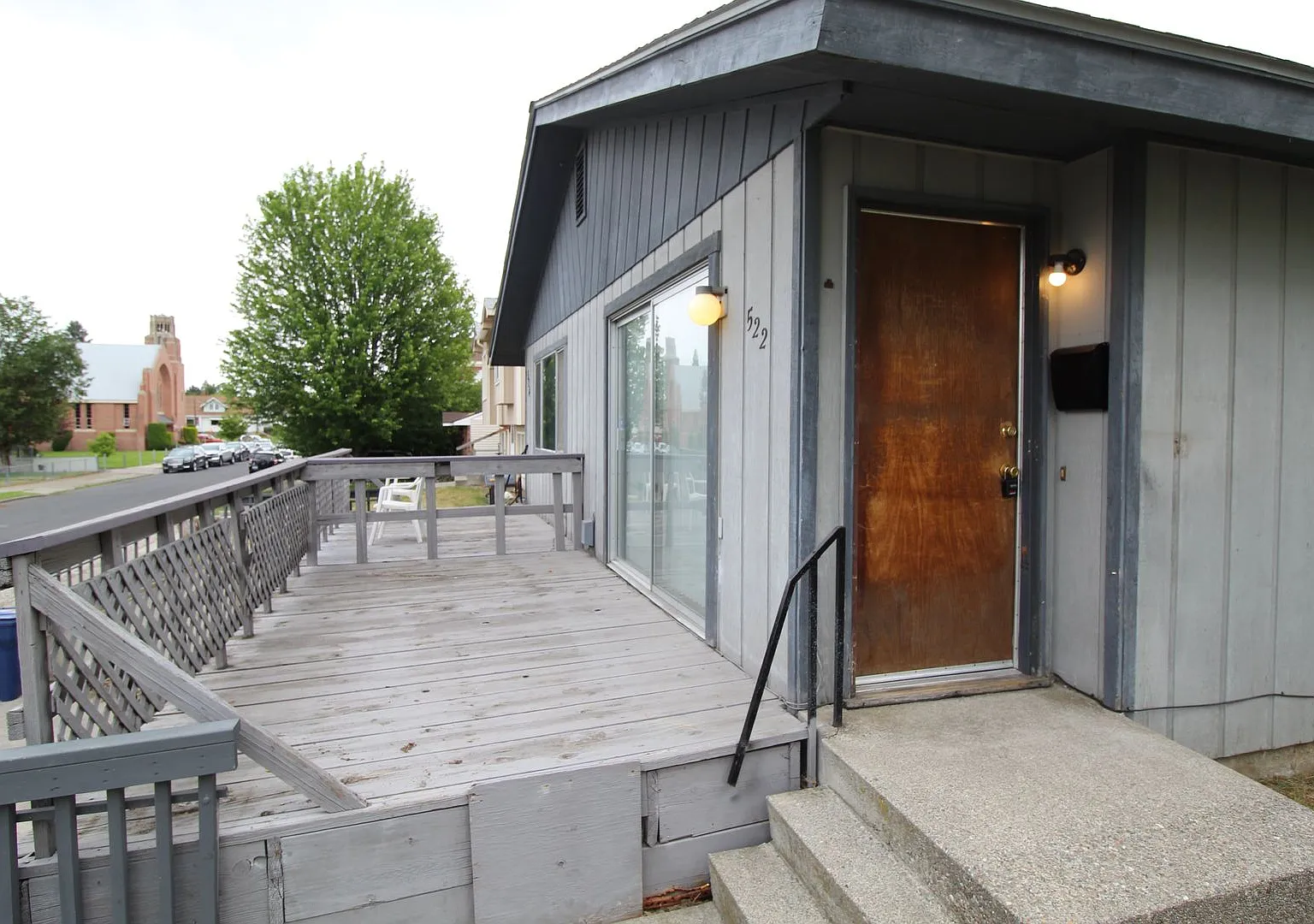 522 E Providence Ave — Photo 2