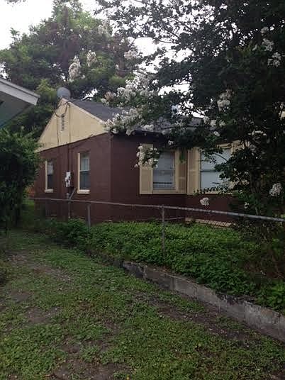 2nd image of 1534 W 13th St