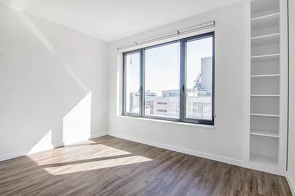 Rented by Modern Spaces | media 4