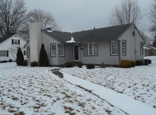608 Oak St SW, Strasburg, OH