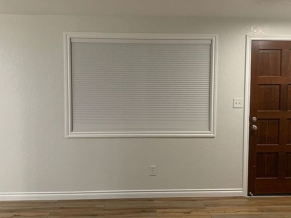 4th image of 901 Royal Ct APT 3