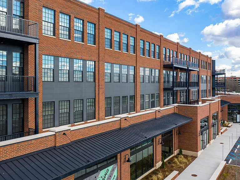 Canvas Lofts — Photo 17