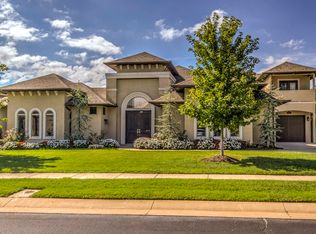 409 E Imperial St, Broken Arrow, OK 74011