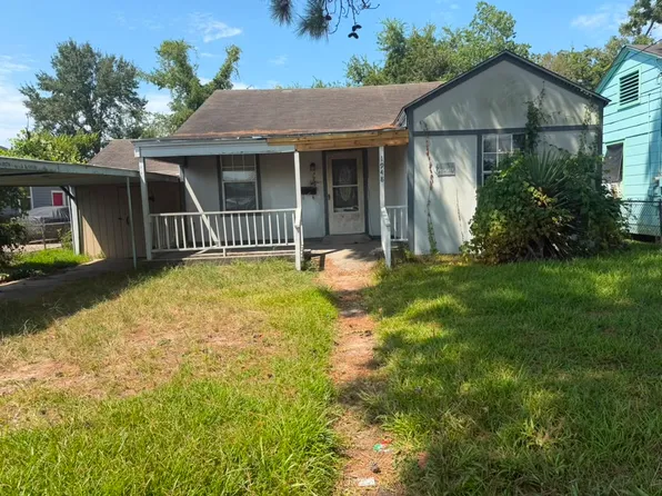 1948 Glasshouse St, Beaumont, TX 77703