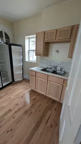 2336 Eoff St Photo 1