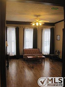 Front receiving room
