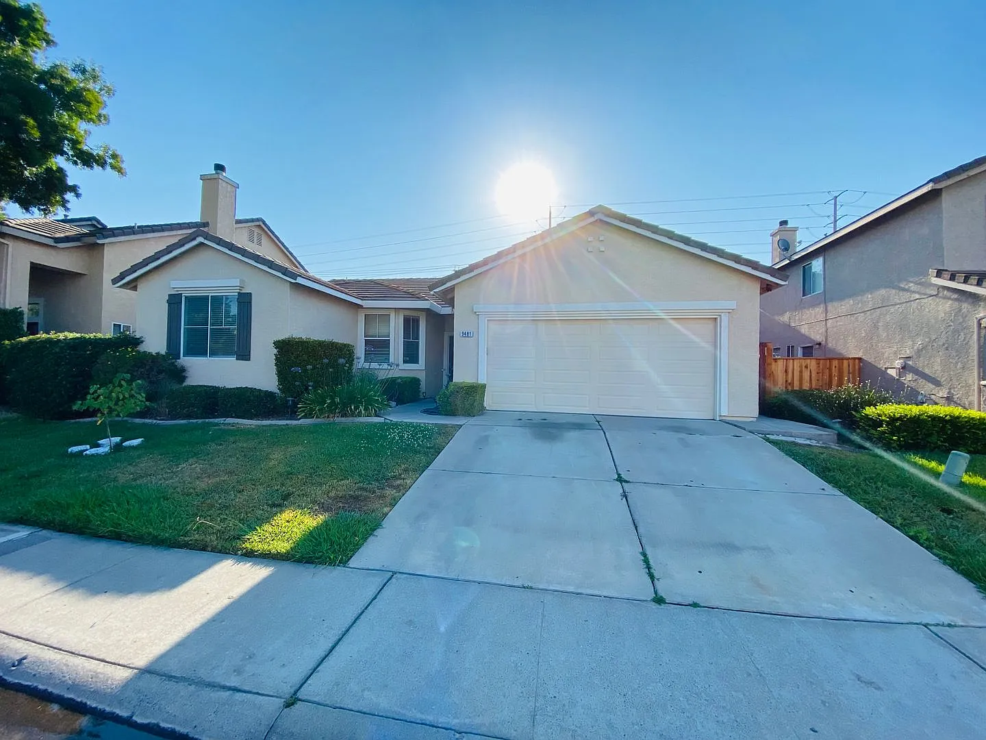 9481 Windrift Ln photo 1