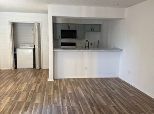 9813 Walnut St #302, Dallas, TX 75243