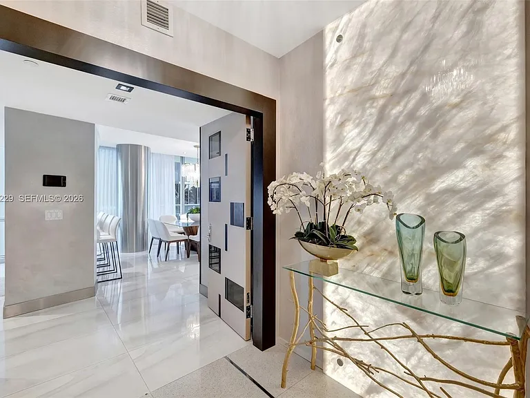 17121 Collins Ave #808 — Photo 5