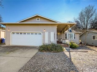 19052 N Shore Dr, Hidden Valley Lake, CA 95467