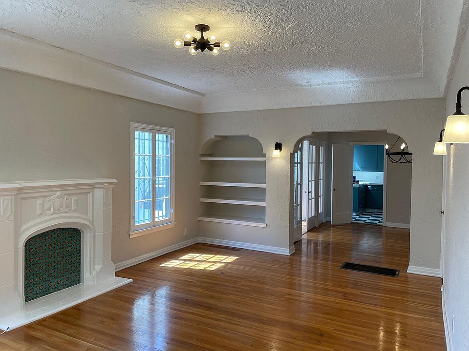 1st image of 617 N Spaulding Ave #617