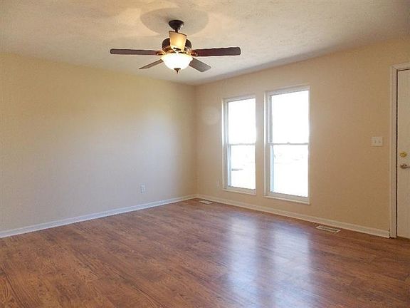 2nd image of 4243 Ashgrove Ct
