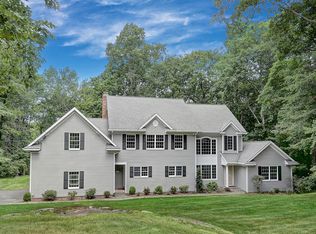 84 Old West Mountain Rd, Ridgefield, CT 06877