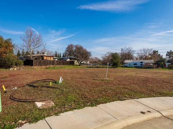 4111 Hardrock Ct, Rocklin, CA 95677