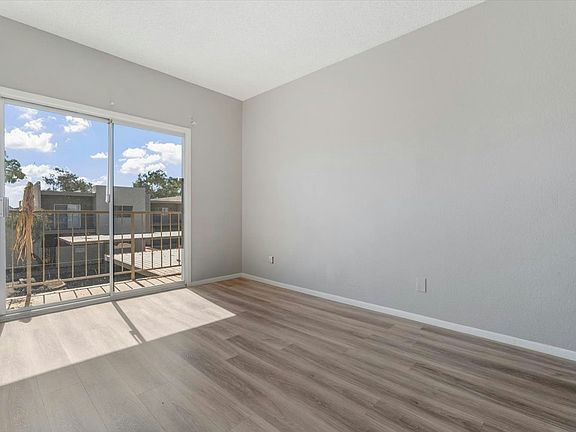 2nd image of 2814 E Marconi Ave APT 203